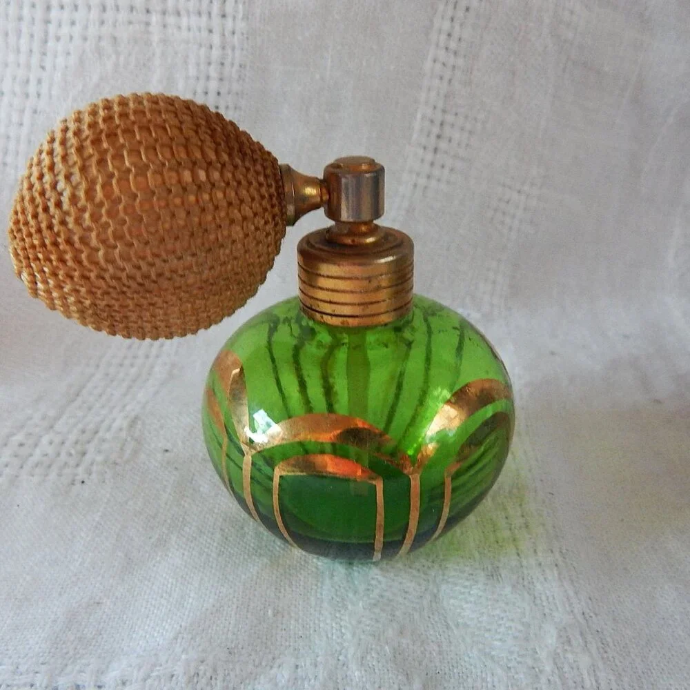 Vintage Green Glass Atomizer - Gold Accents - Picture 3 of 4